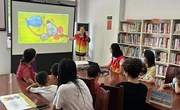 沐浴书香 彰显木趣 ——港区幼儿园暑期“千名教师进社区”活动