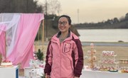 初春柔风心向党　 芳华自在展风采