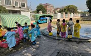 户外游戏：玩水
